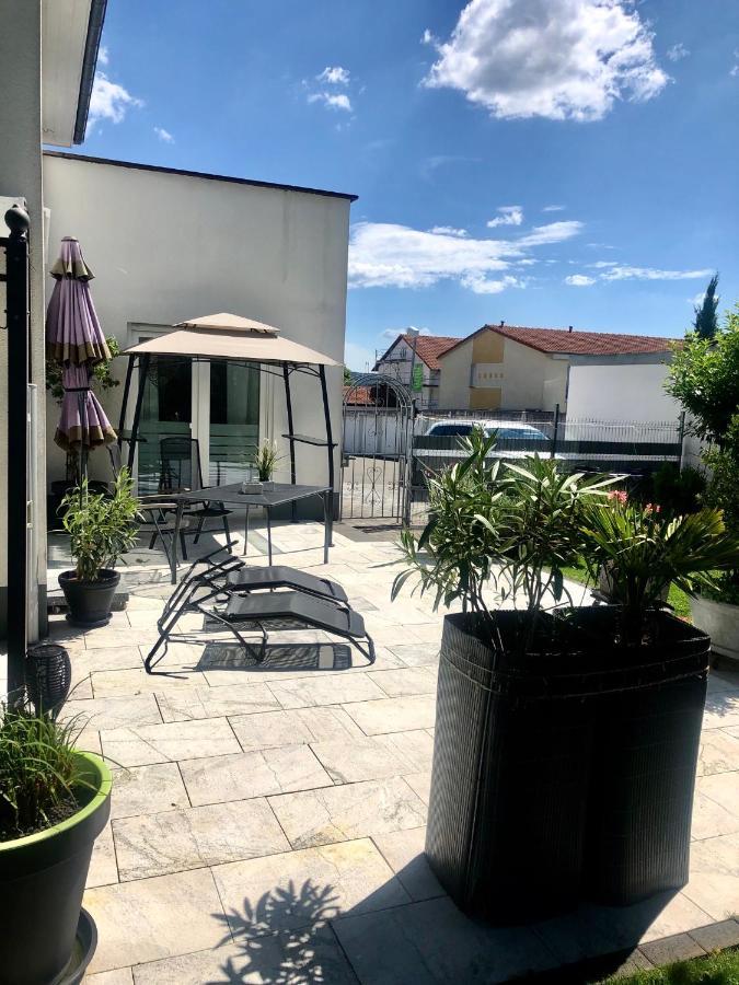 Apartment Oase- Kaiserslautern Ngoại thất bức ảnh